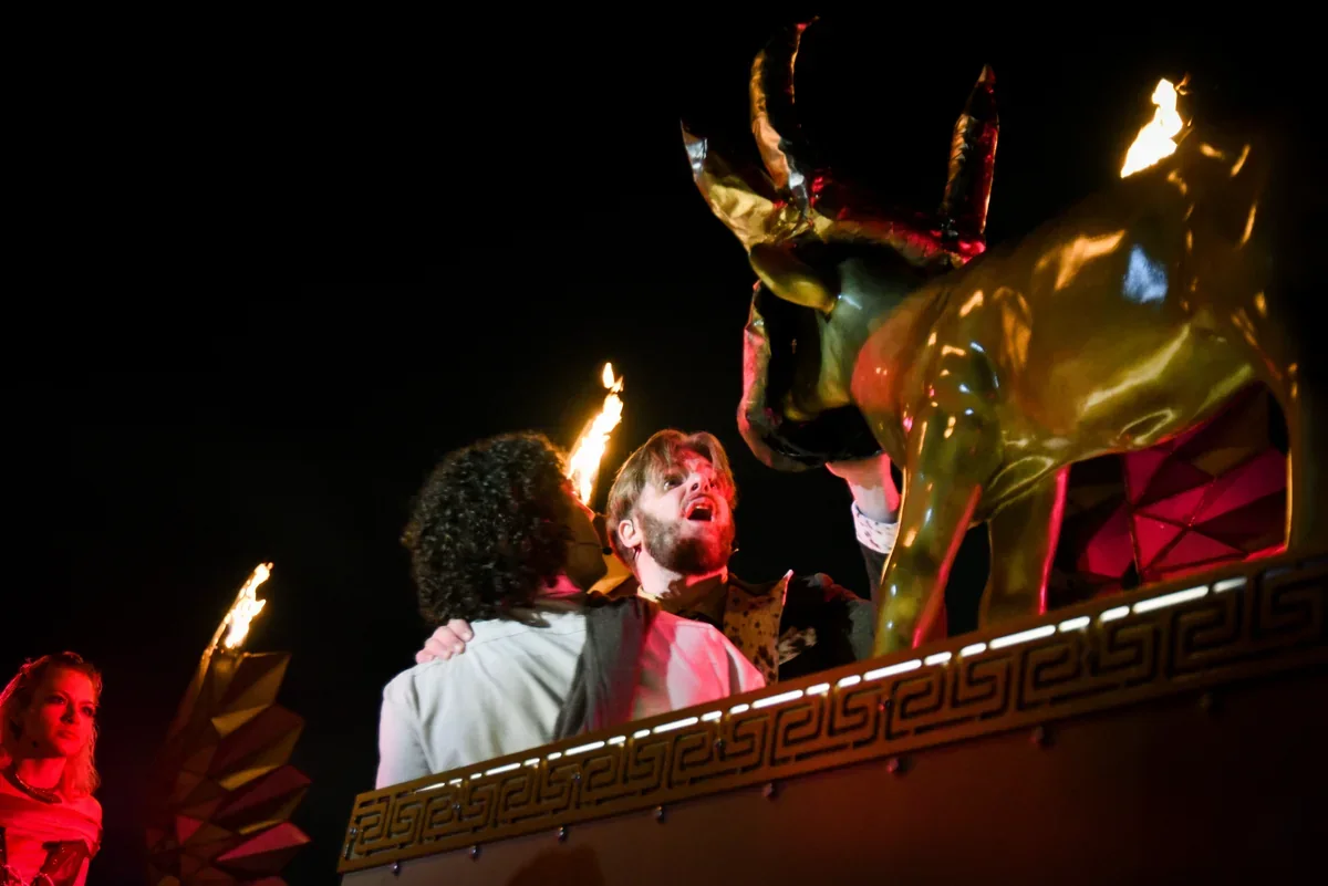 The Golden Calf, photo 17